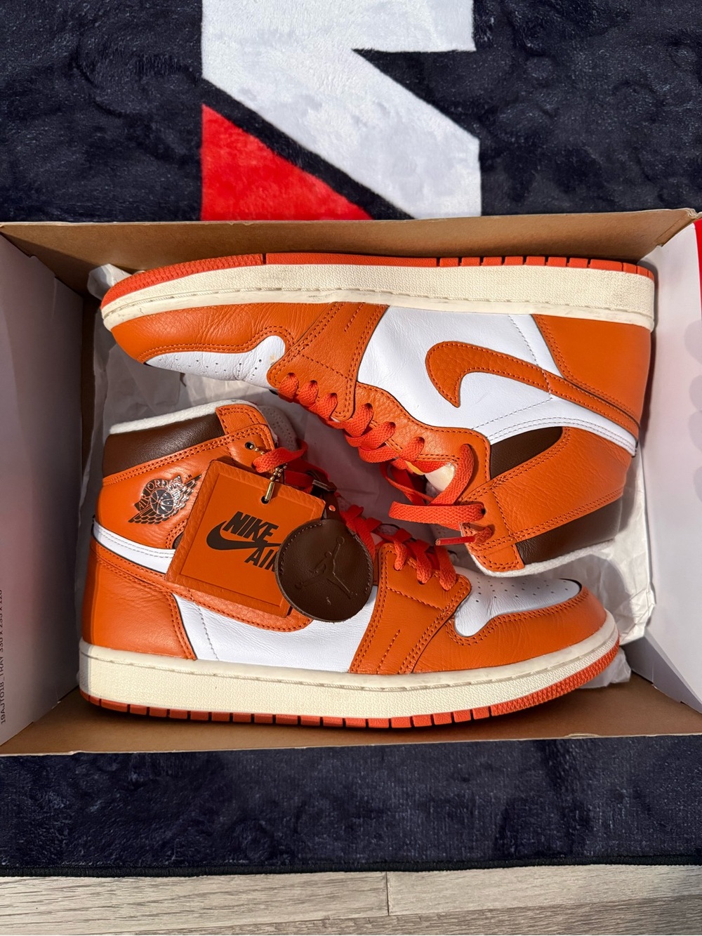 Jordan 1 Retro High OG “Starfish”